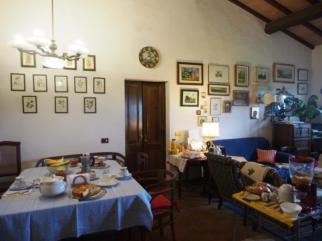 Agriturismo Santa Maria Torrita di Siena Exterior foto